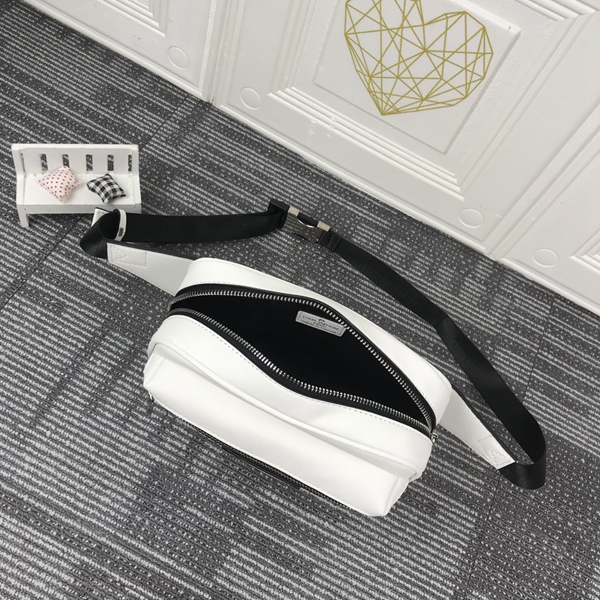 ルイヴィトンバッグ着用イメージ